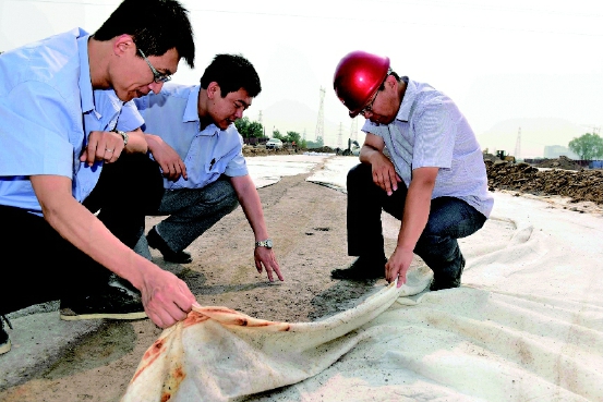 山美股份建筑废弃物资源化设备为首钢资源公司再生品应用于北京长安街西延工程做贡献